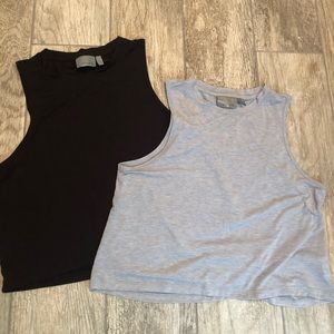Athleta xs crop tops